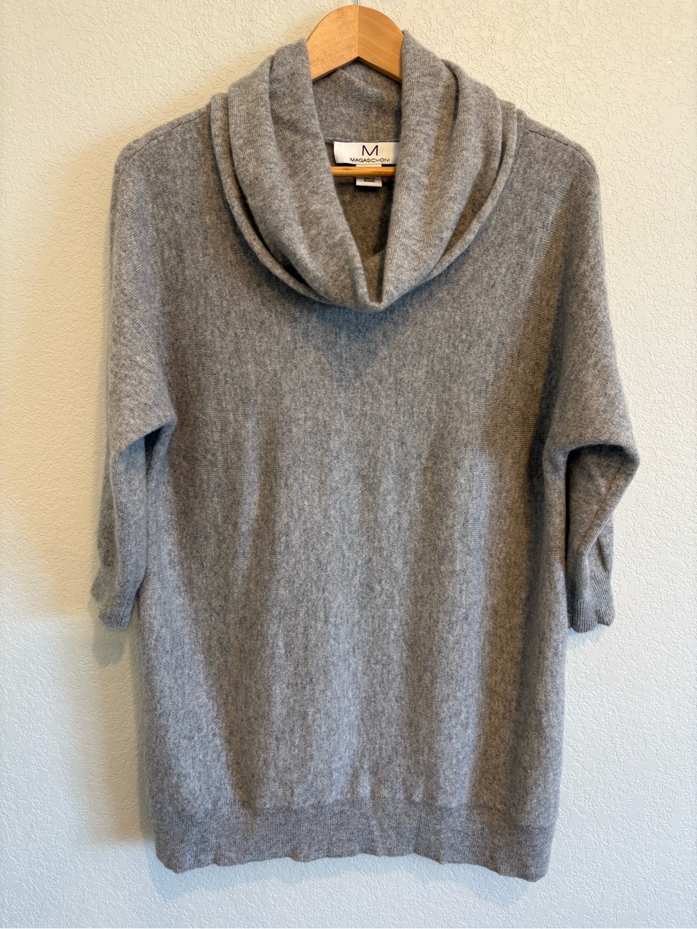 Magaschoni 100% Cashmere Sweater Gray Cowl Neck Tunic Pullover Women’s Large - Picture 2 of 15
